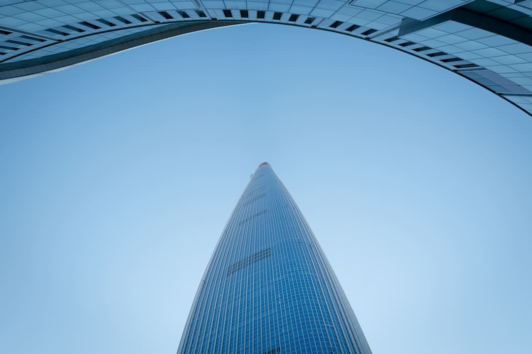 8月中国制造业PMI升至49.4%